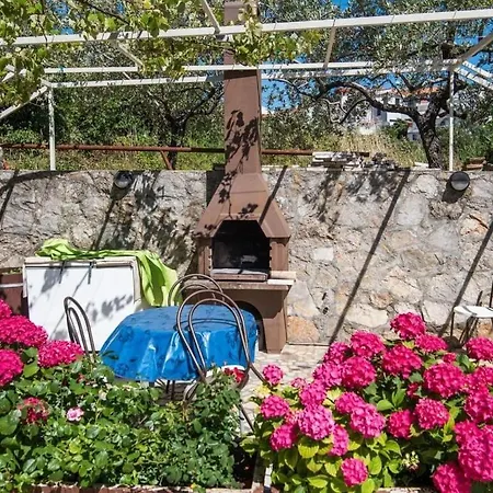 Apartment Lovely In Krk